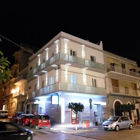 La Terrazza B&B Comiso Eksteriør billede