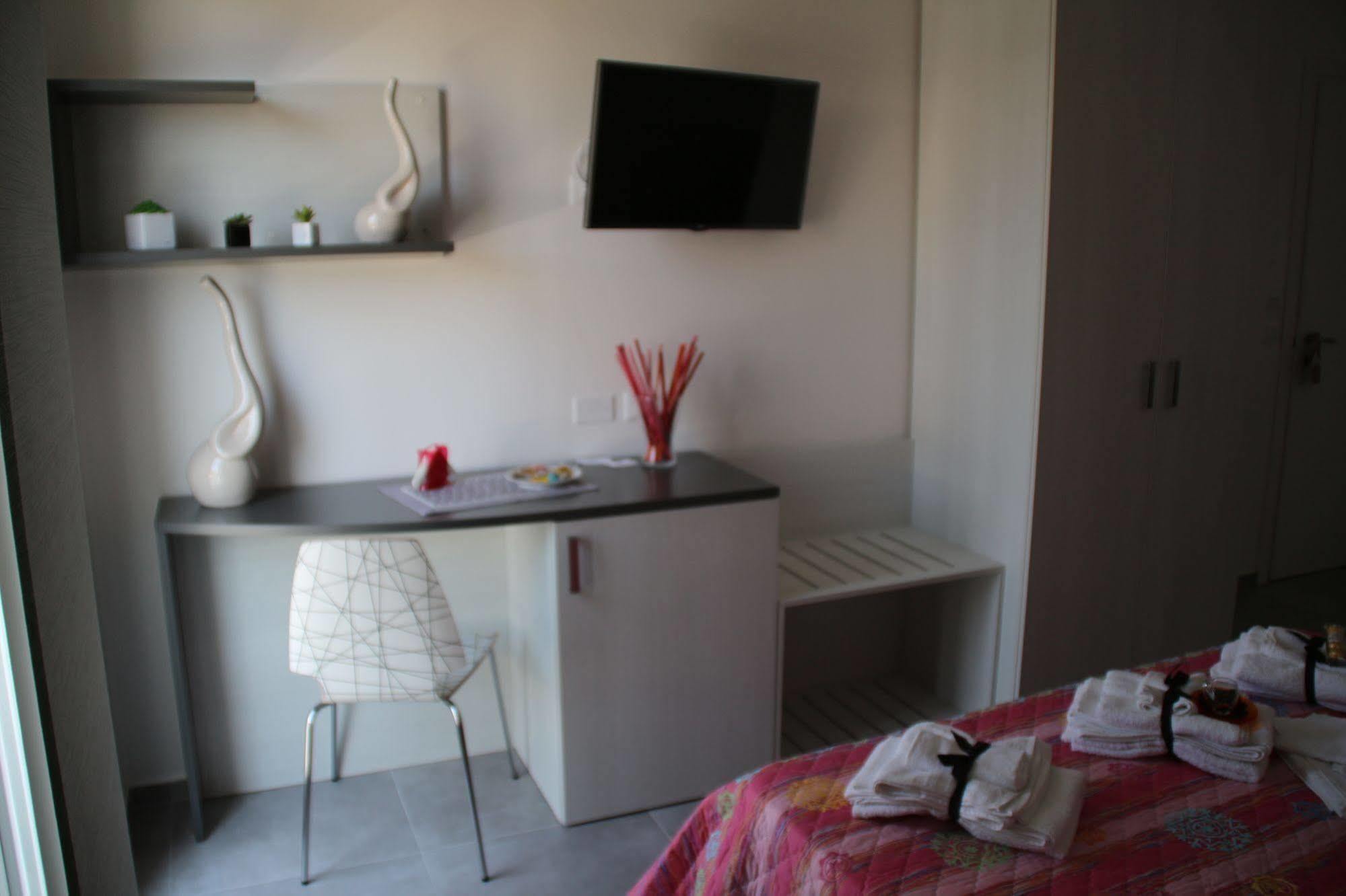 La Terrazza B&B Comiso Eksteriør billede